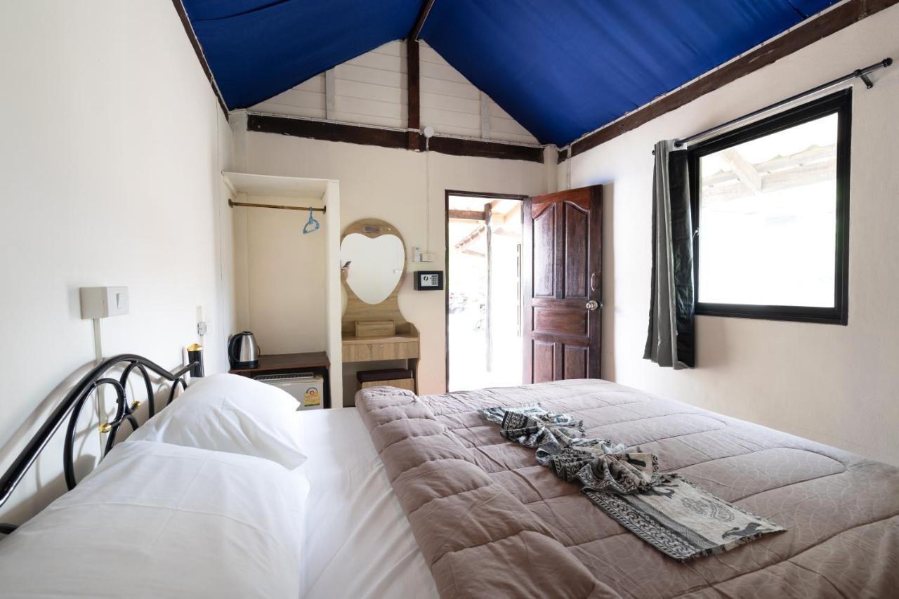 Lanta Lily Resort Koh Lanta Exterior photo