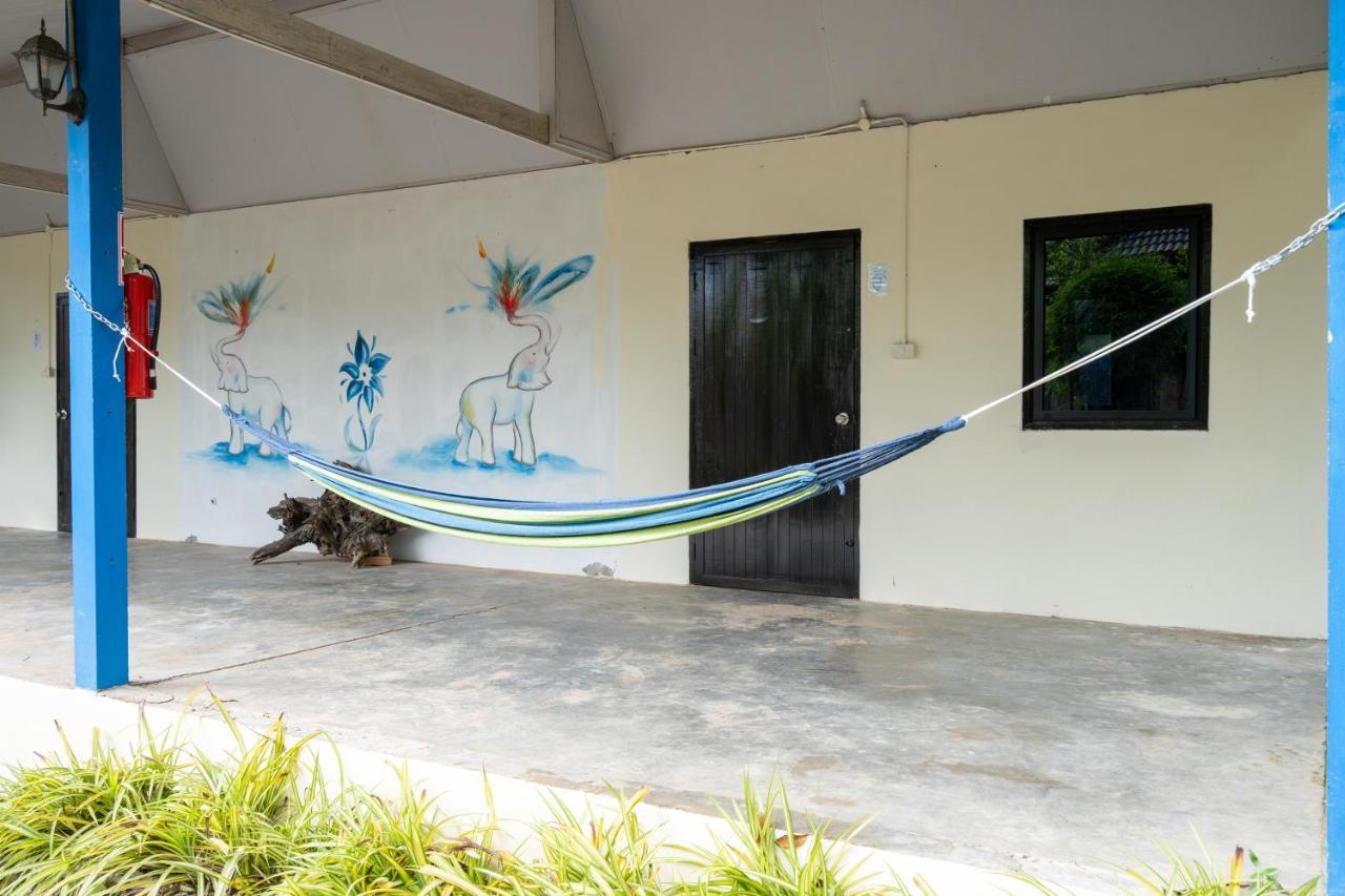 Lanta Lily Resort Koh Lanta Exterior photo